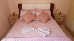 Гостиница Christos Apartments  Саранда